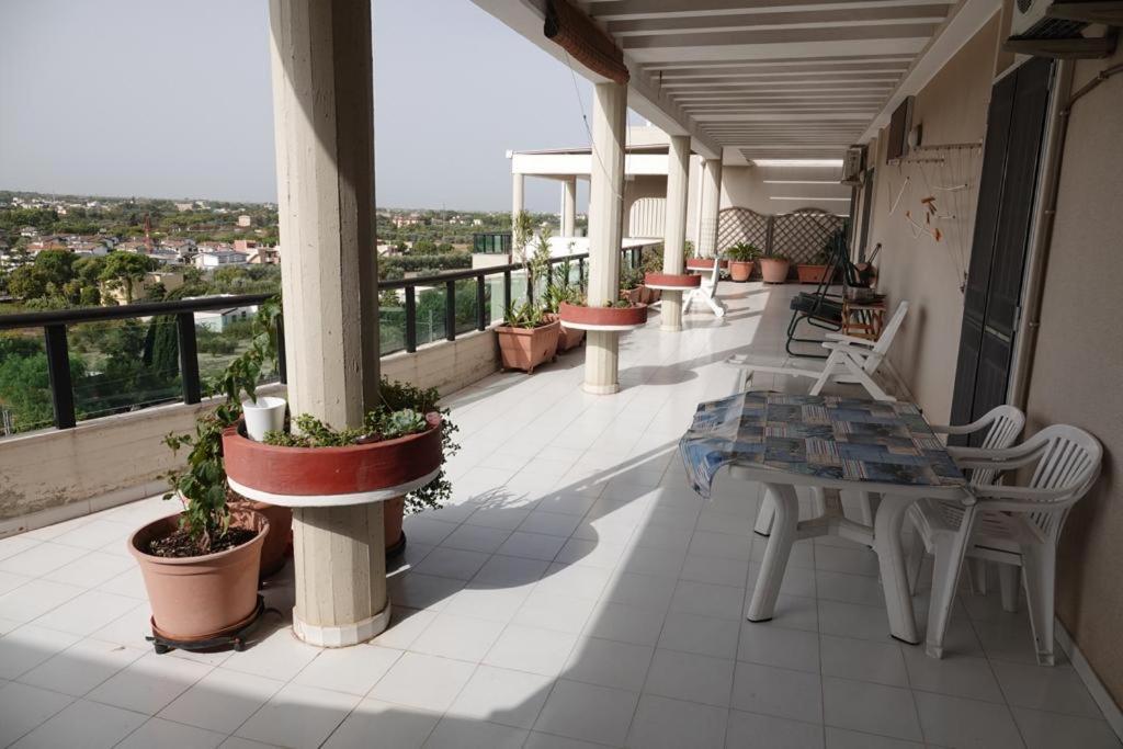 Luminoso Attico Apartment Trani Ngoại thất bức ảnh