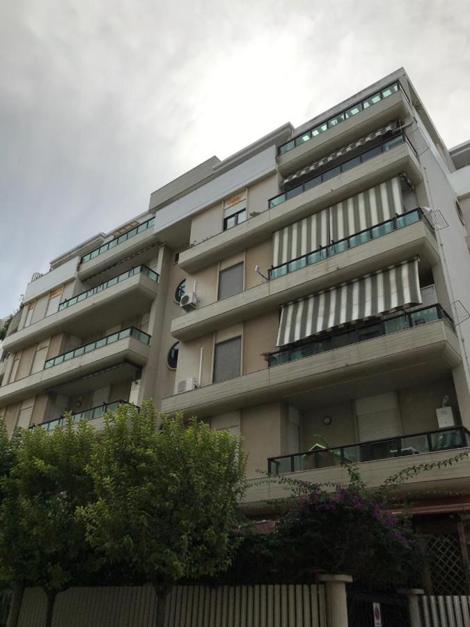 Luminoso Attico Apartment Trani Ngoại thất bức ảnh